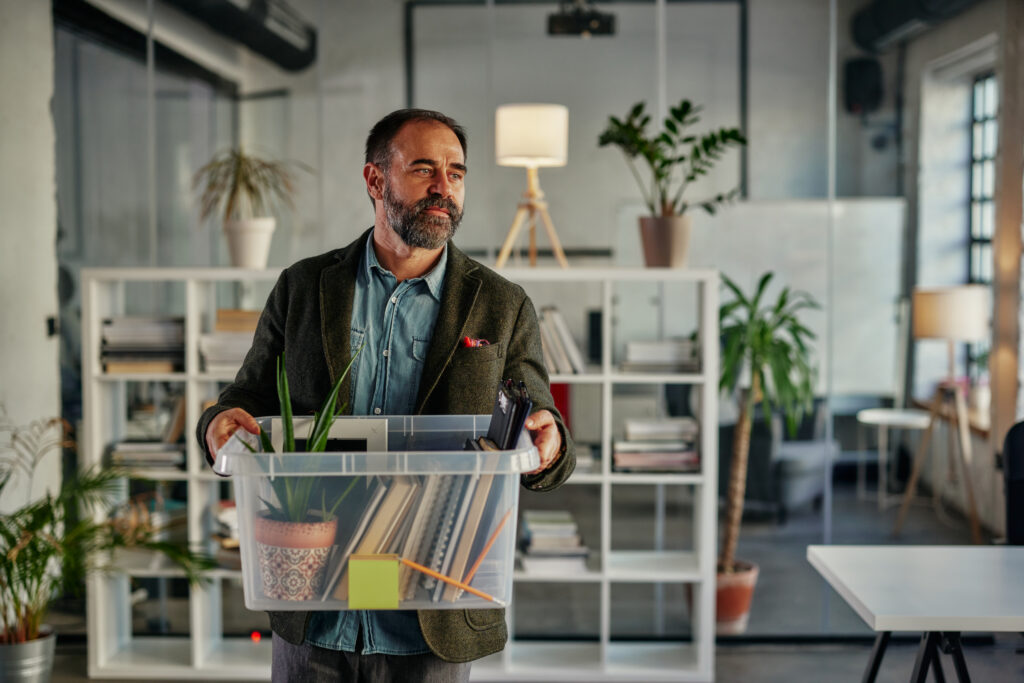 Man over 50 adapting to AI in the workplace